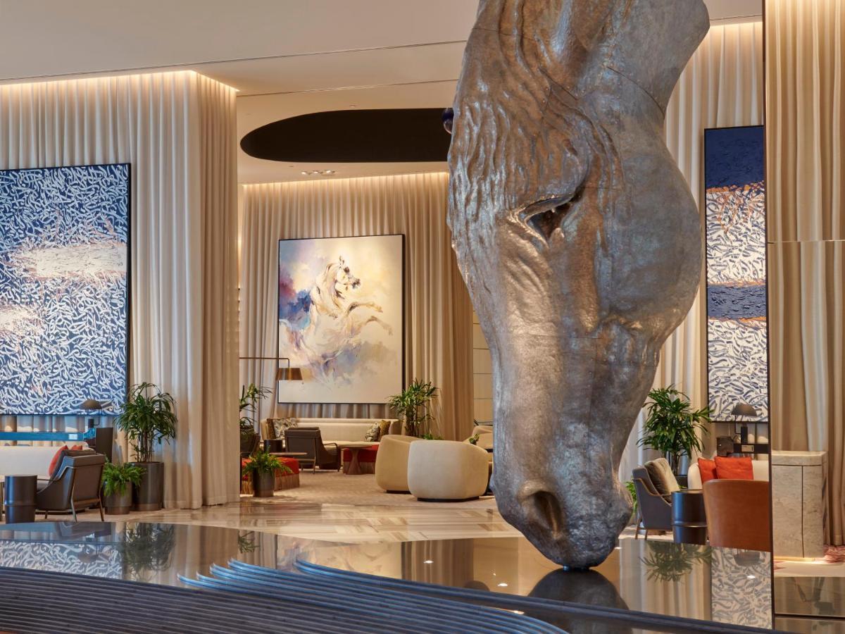 Grand Hyatt Kuwait Hotel Kuwait City Exterior photo The lobby of the hotel